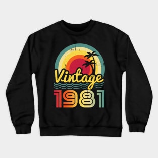 Vintage 1981 Made in 1981 42th birthday 42 years old Gift Crewneck Sweatshirt